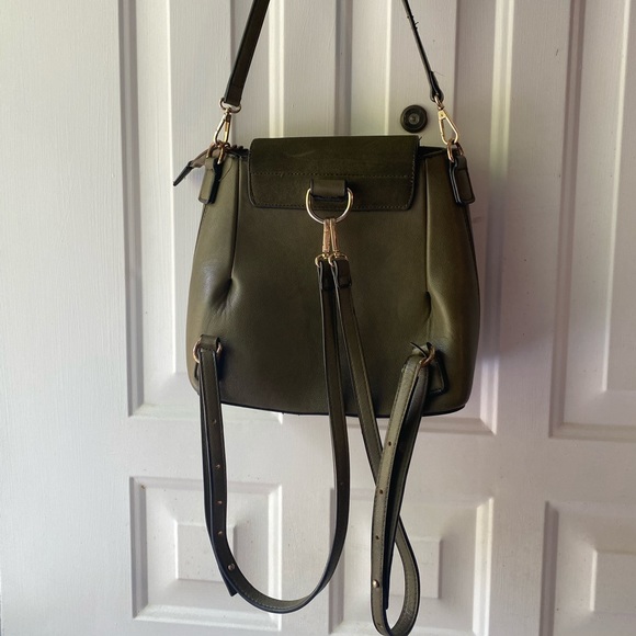 Backpack - Picture 2 of 2